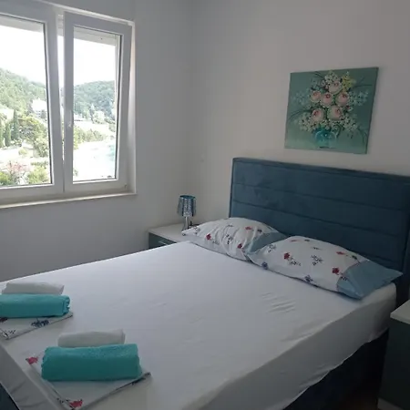 Nimfa Zivogosce Apartamento *